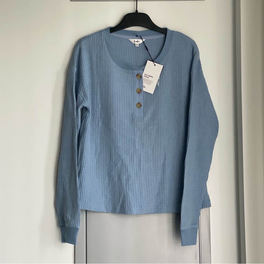 NWT KNIX Light Blue Waffle Henley